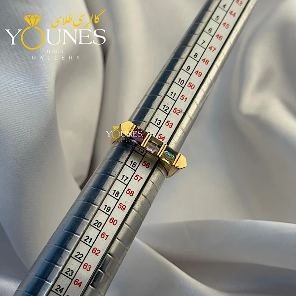 انگشتر طلا باگت نگینی